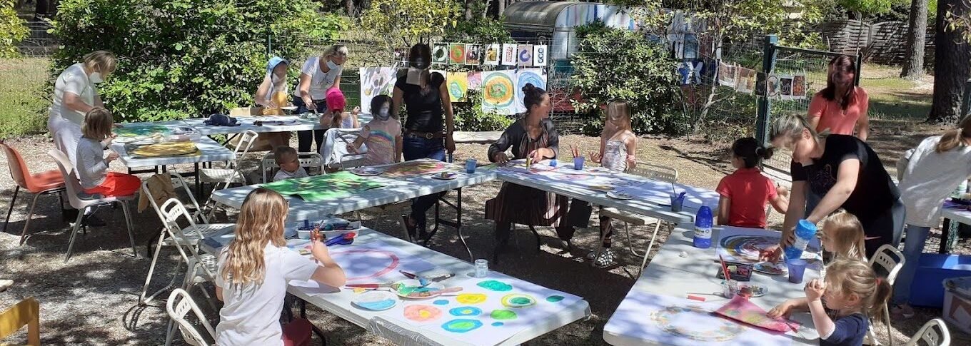 Atelier d'art thérapie en extérieur