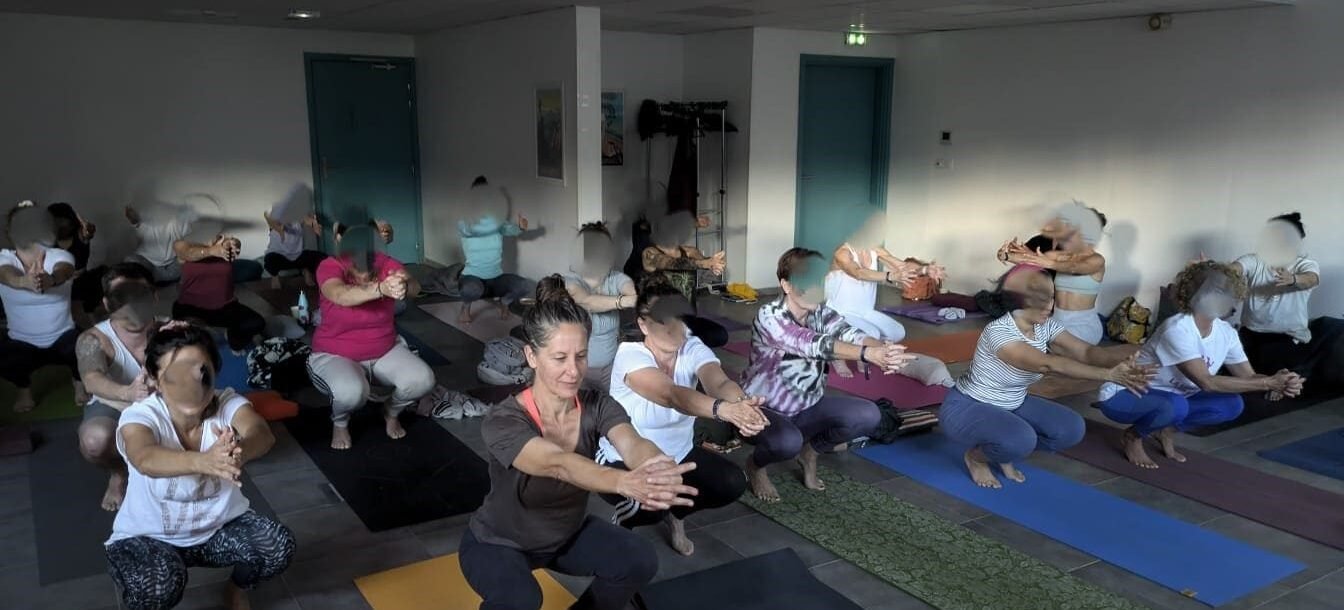 Séance de yoga en groupe